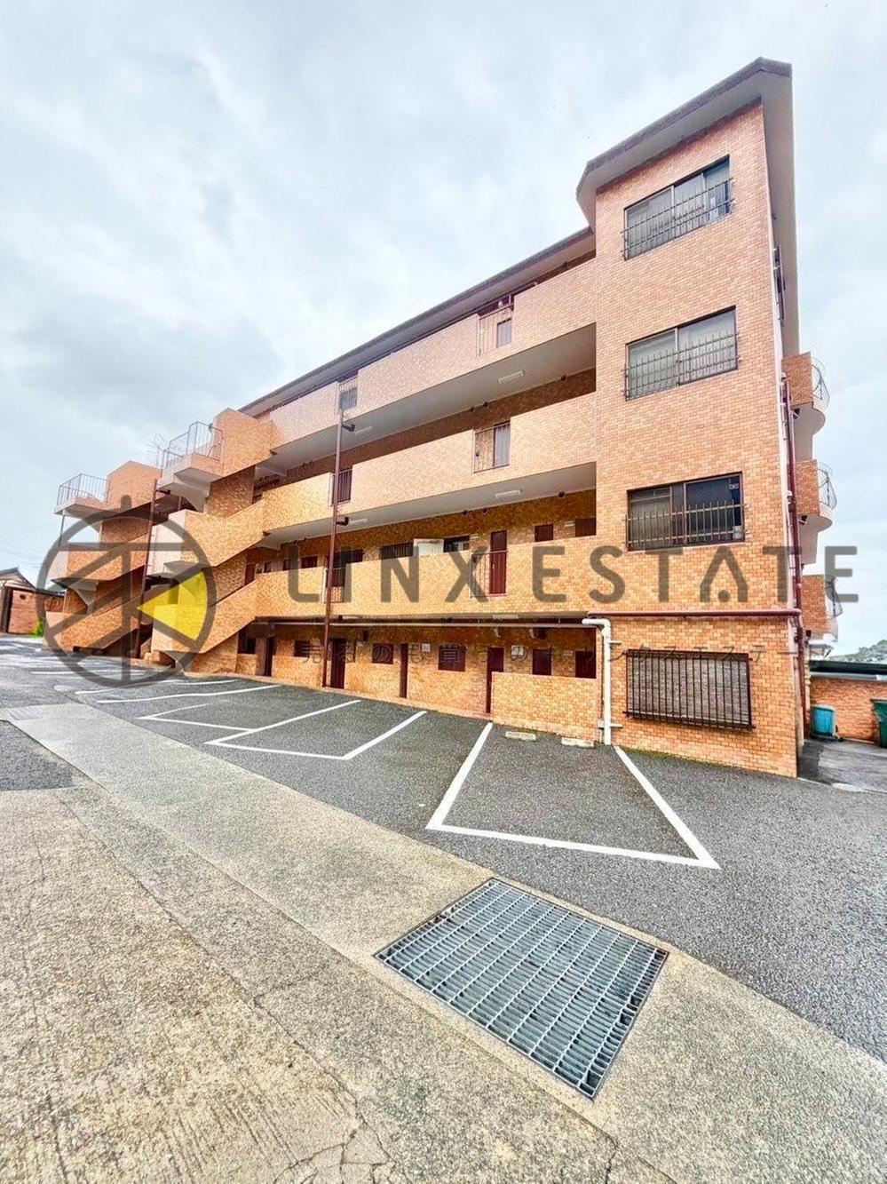 3DK apartment in Hyogo Ward, Kobe, Hyogo - Photo 1