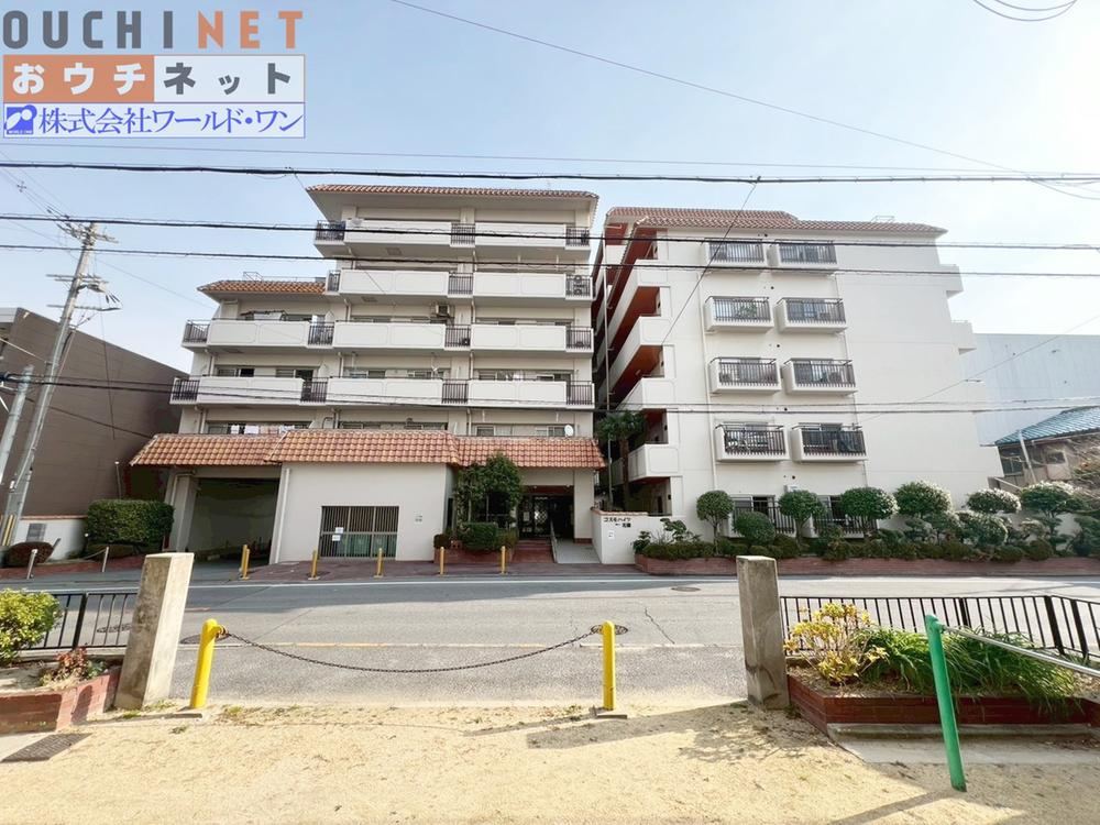 3LDK apartment in Higashiosaka, Osaka - Photo 1