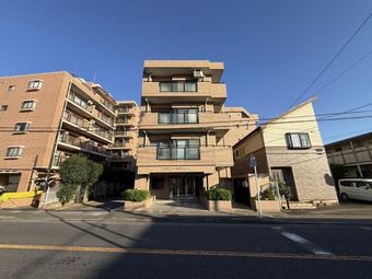 2LDK+S apartment in Yotsukaido