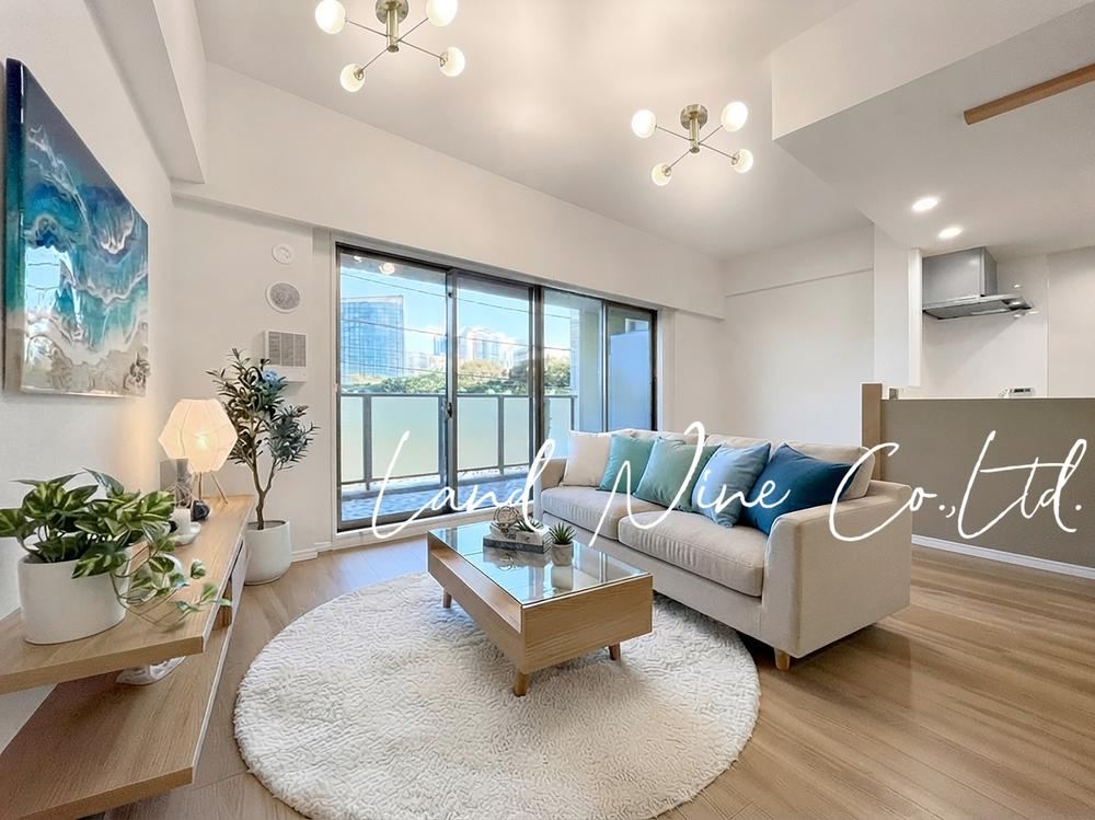 3LDK apartment in Mihama Ward, Chiba - Photo 1