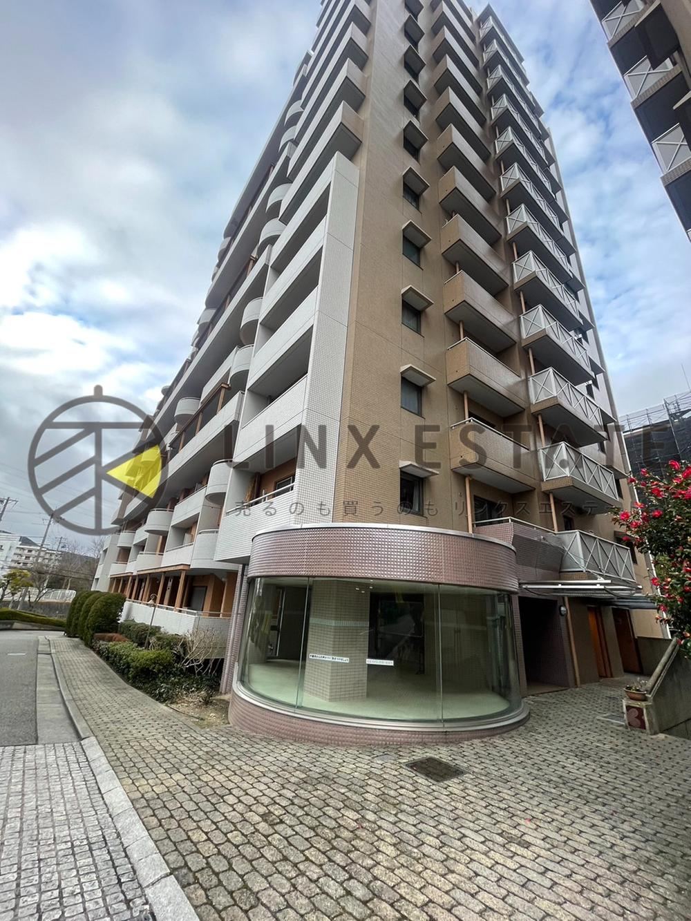 3LDK apartment in Kita Ward, Kobe, Hyogo - Photo 1
