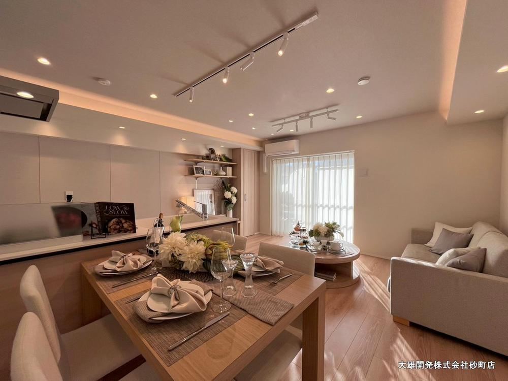2LDK+S apartment in Koto Ward, Tokyo - Photo 1