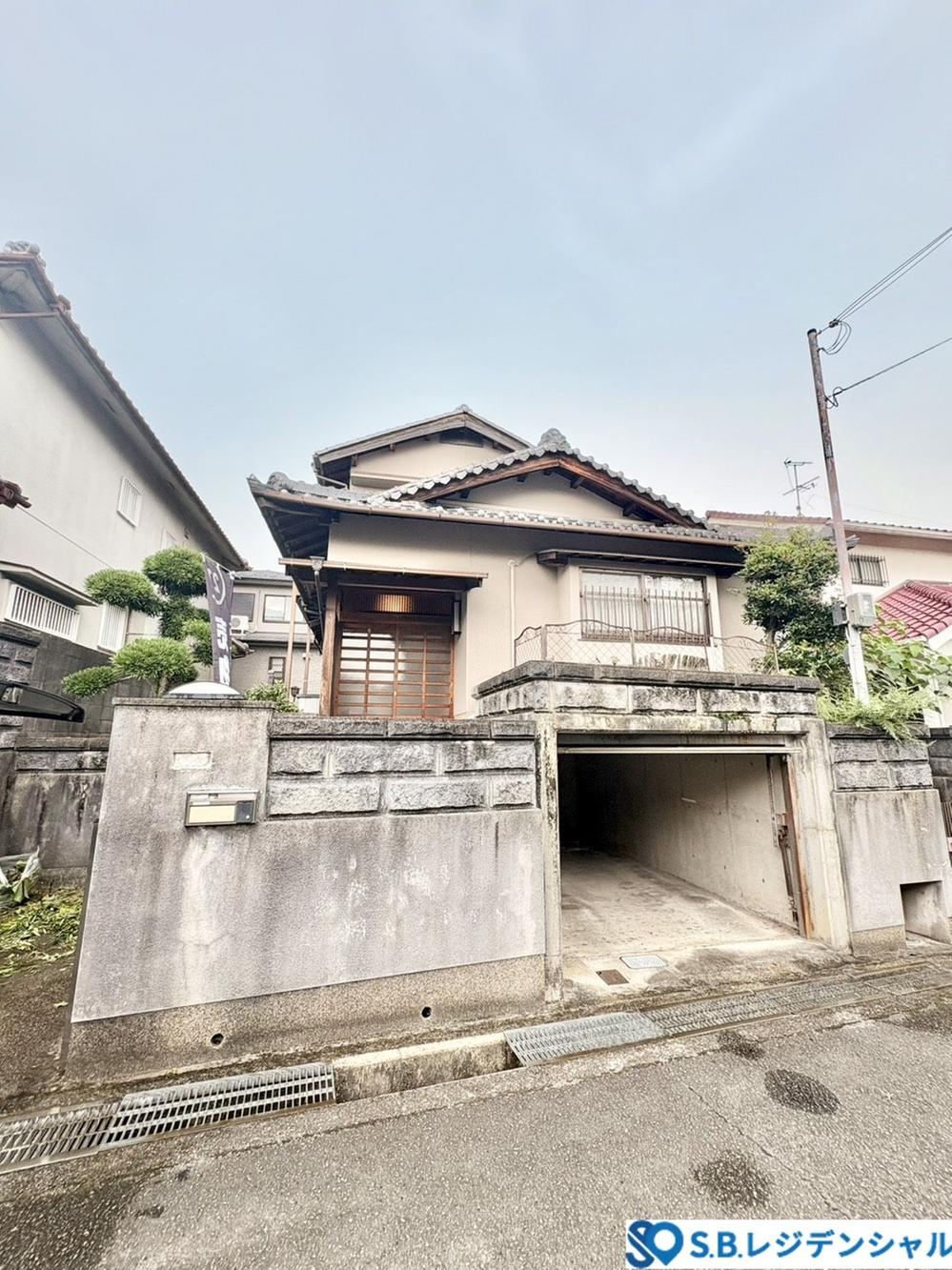 6LDK house in Kawai, Kitakatsuragi District, Nara - Photo 1