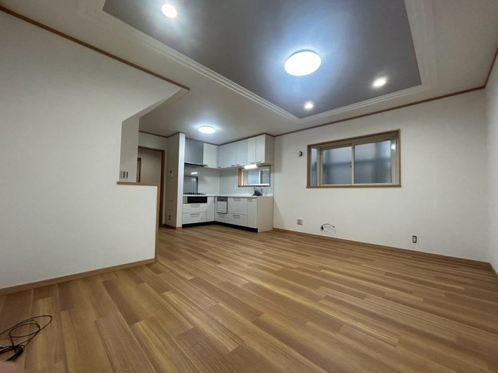 3LDK house in Kawasaki Ward, Kawasaki, Kanagawa - Photo 1