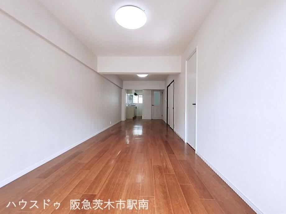 2LDK apartment in Ibaraki, Osaka - Photo 1