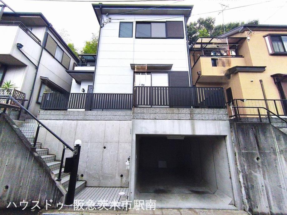 4LDK house in Ibaraki, Osaka - Photo 1