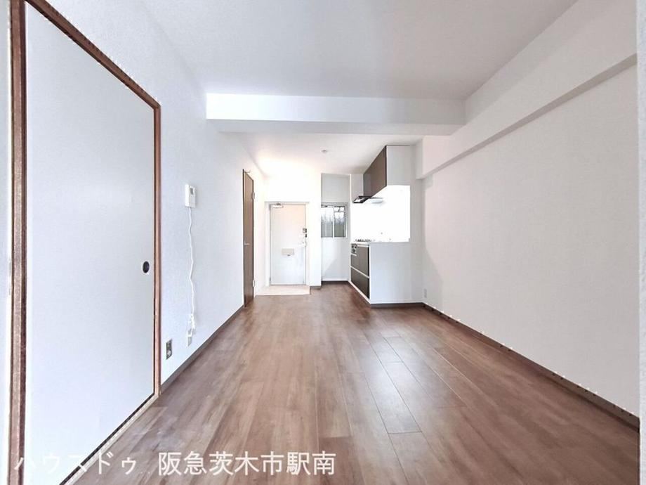 3LDK apartment in Ibaraki, Osaka - Photo 1