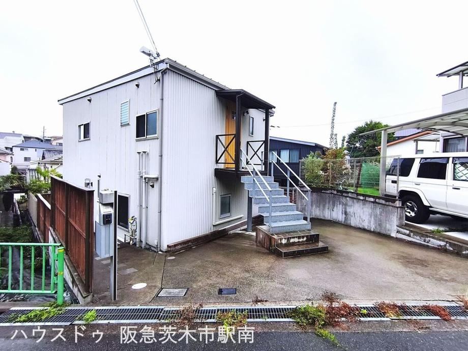 4LDK house in Ibaraki, Osaka - Photo 1