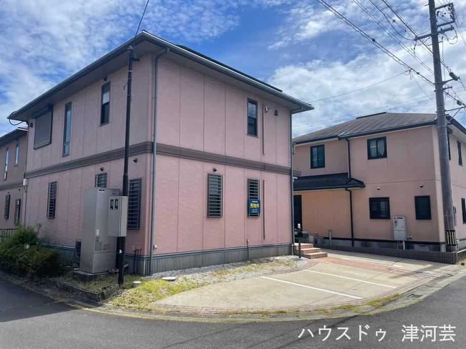 4LDK+S house in Tsu, Mie - Photo 1