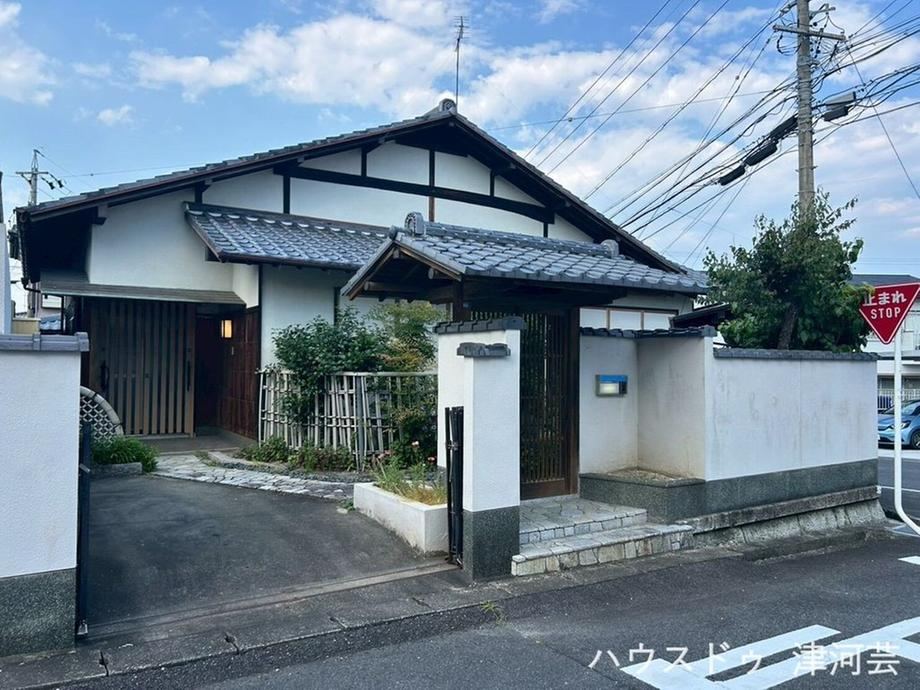 4DK house in Tsu, Mie - Photo 1