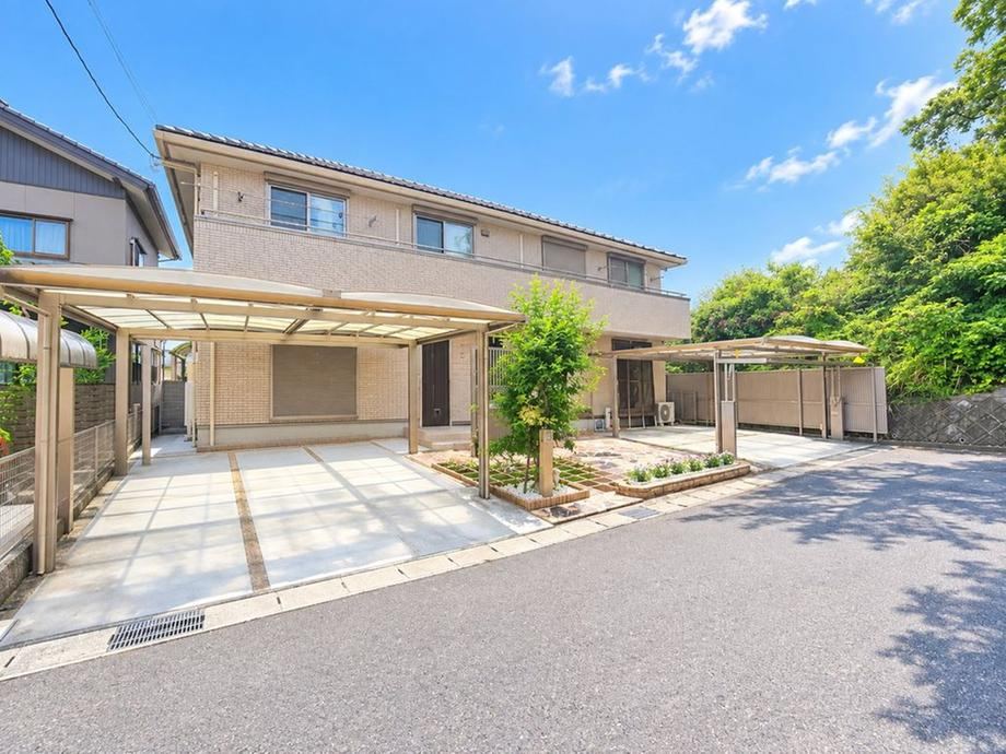 5LDK+S house in Tsu, Mie - Photo 1