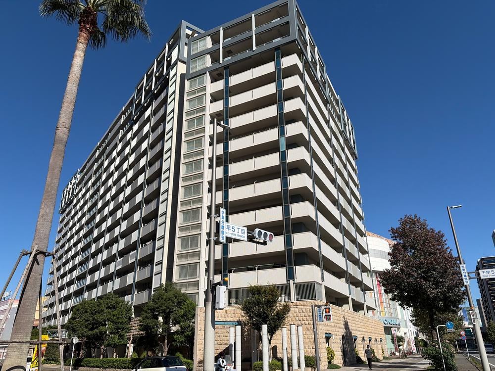 3LDK apartment in Higashi Ward, Fukuoka - Photo 1
