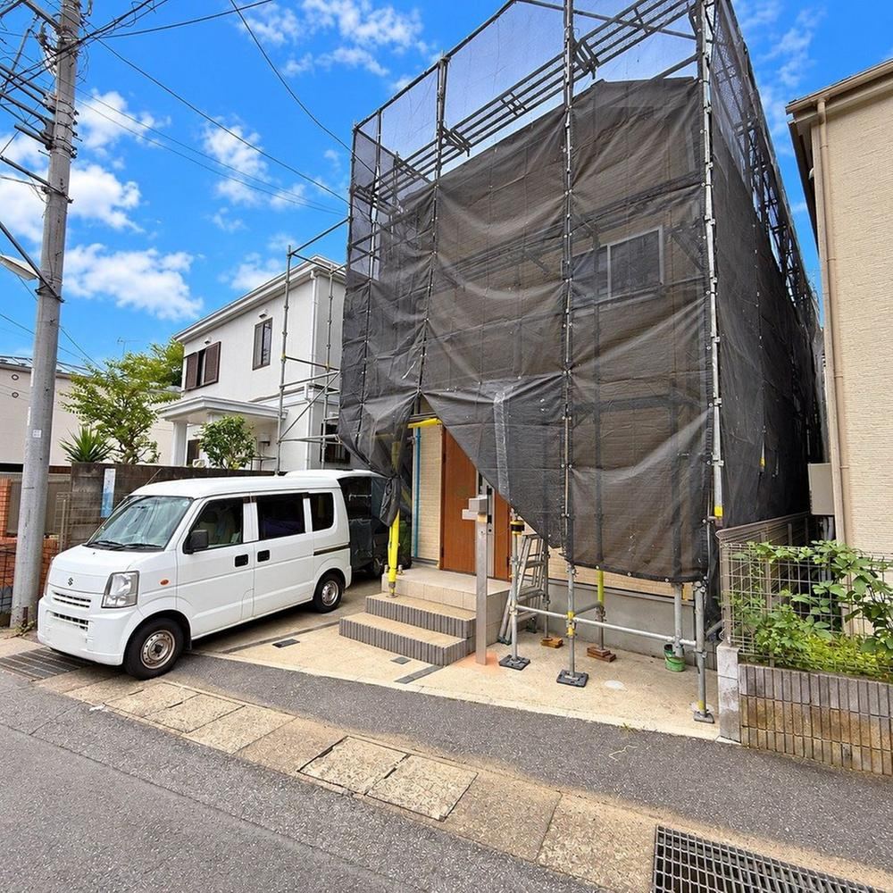 4LDK house in Ichikawa, Chiba - Photo 1