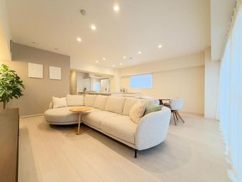 2LDK apartment in Toyota