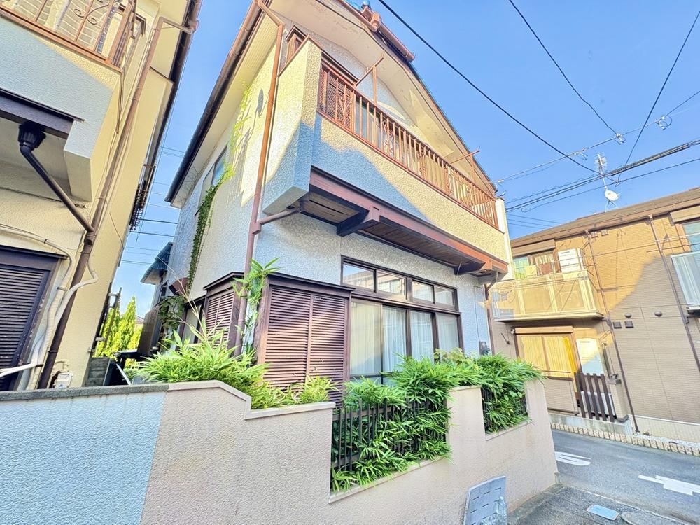 2LDK house in Koganei, Tokyo - Photo 1