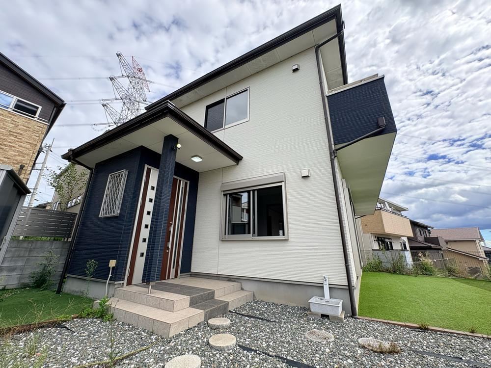 4LDK house in Yotsukaido, Chiba - Photo 1