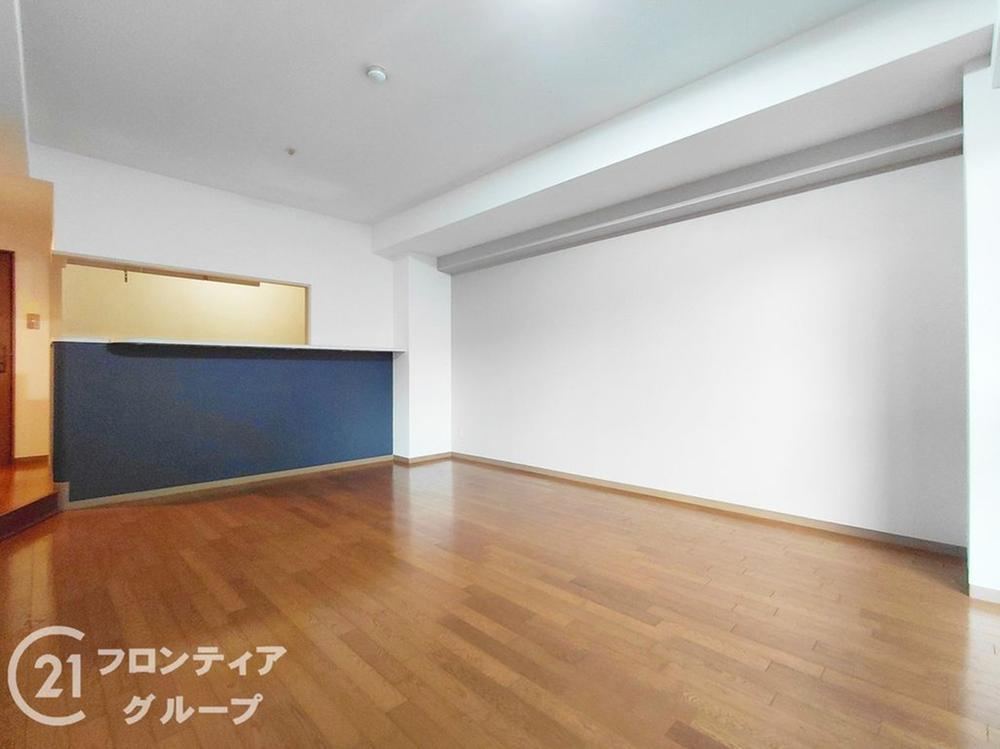 3LDK apartment in Tarumi Ward, Kobe, Hyogo - Photo 1