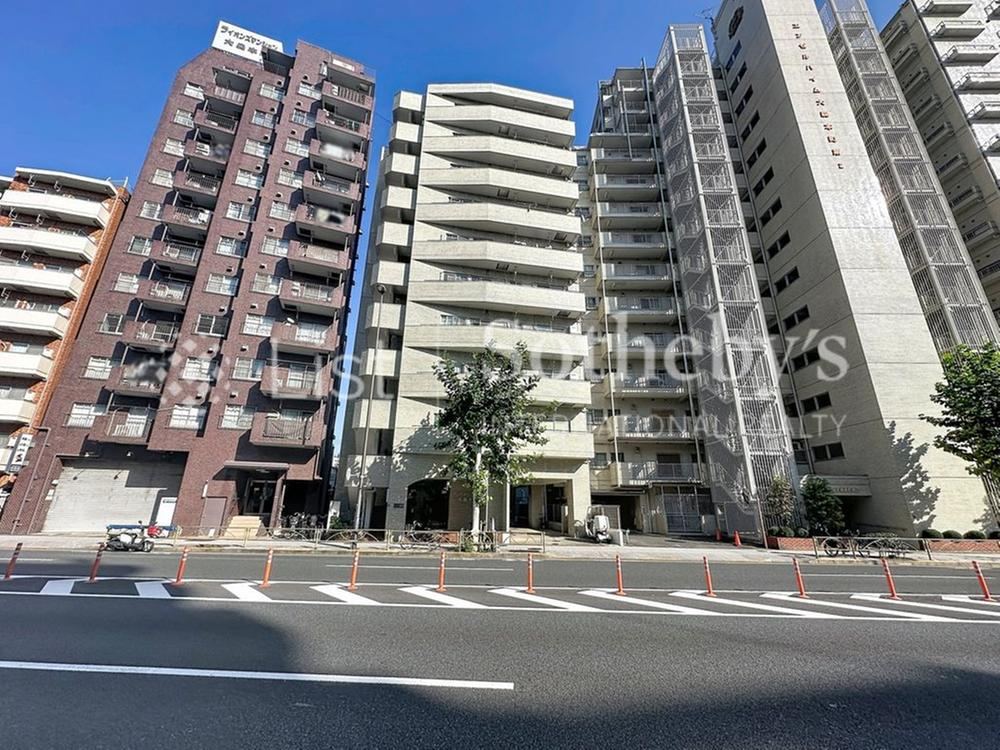 3LDK apartment in Ota Ward, Tokyo - Photo 1