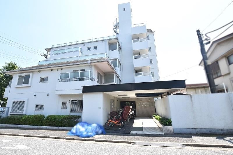 2LDK apartment in Adachi Ward, Tokyo - Photo 1