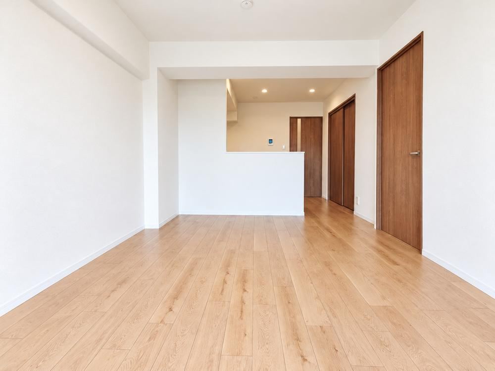 2LDK+S apartment in Sakae Ward, Yokohama, Kanagawa - Photo 1