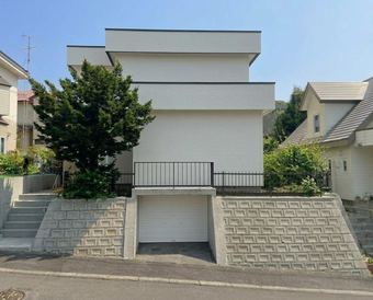 4LDK+S house in Minami Ward, Sapporo