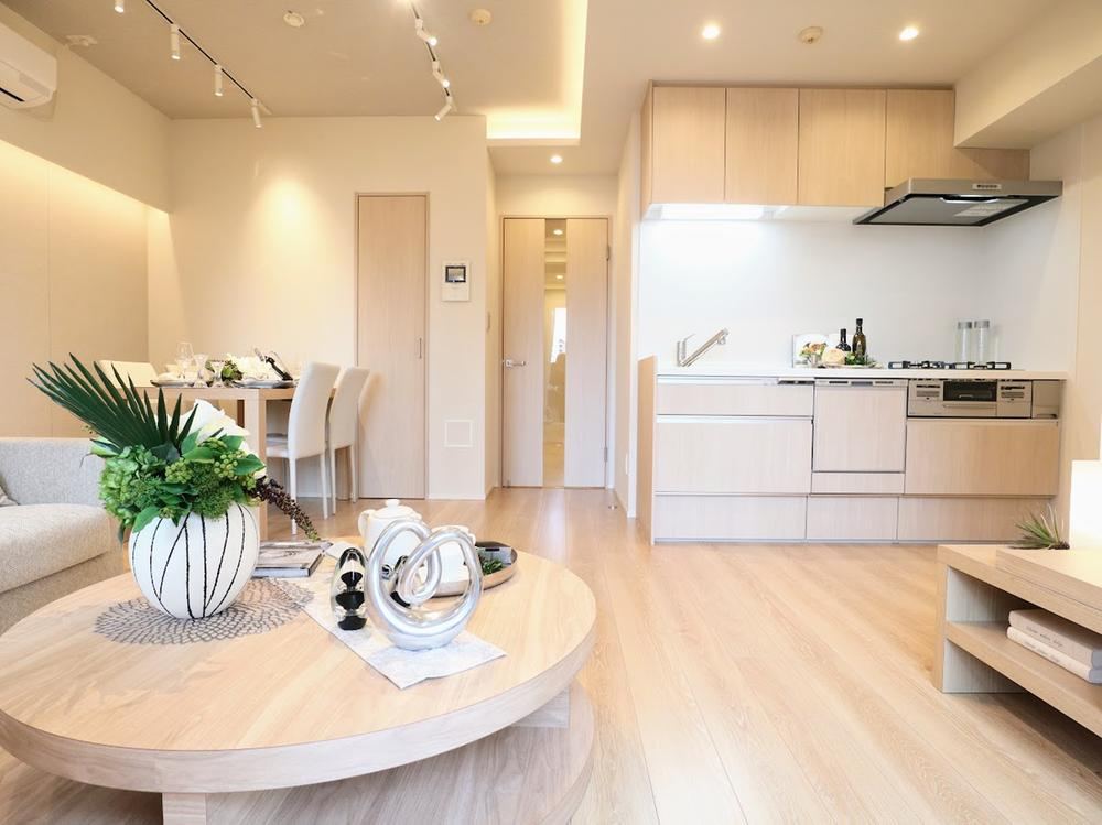 1LDK+S apartment in Toshima Ward, Tokyo - Photo 1