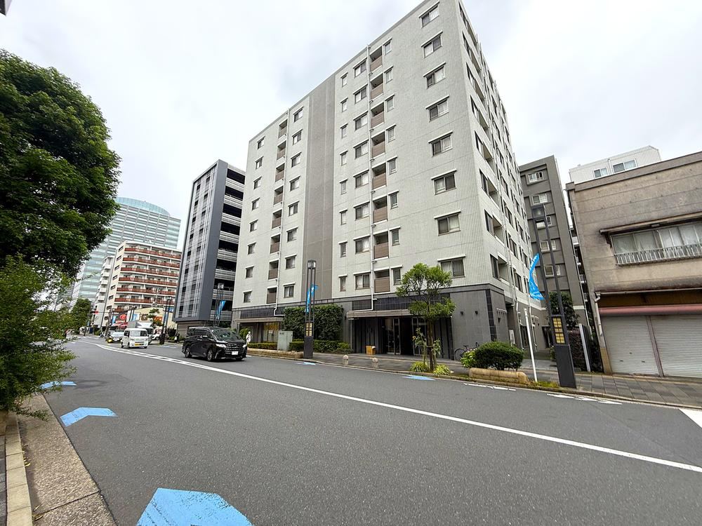 2LDK apartment in Sumida Ward, Tokyo - Photo 1