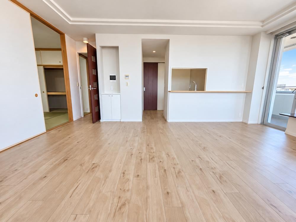 4LDK apartment in Amagasaki, Hyogo - Photo 1