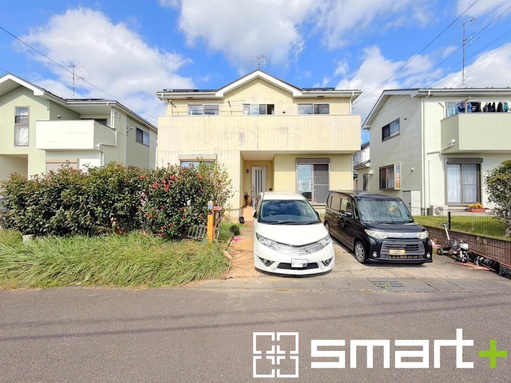 4LDK house in Toride, Ibaraki - Photo 1