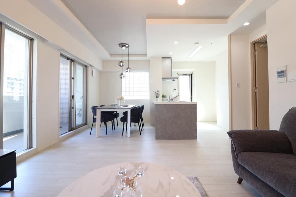 3LDK apartment in Naniwa Ward, Osaka - Photo 1