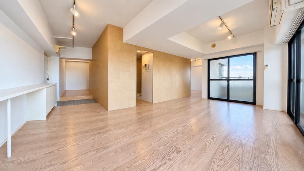 1LDK+S apartment in Setagaya Ward, Tokyo - Photo 1