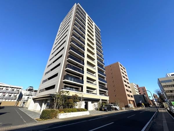 3LDK apartment in Mito, Ibaraki - Photo 1