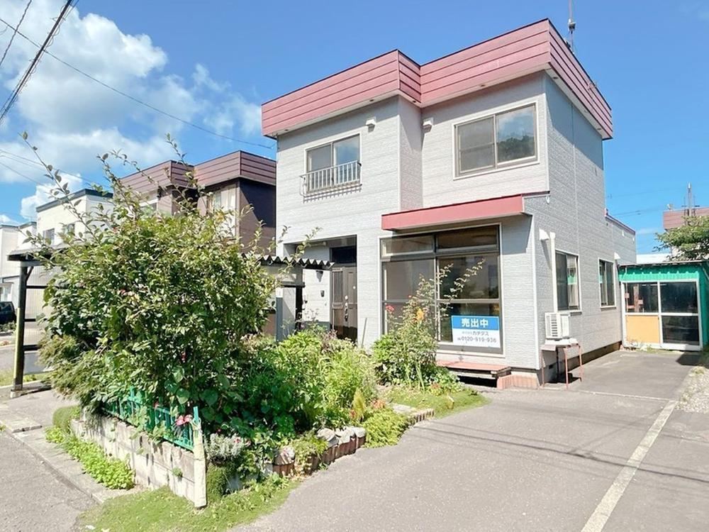4LDK house in Otaru, Hokkaido - Photo 1