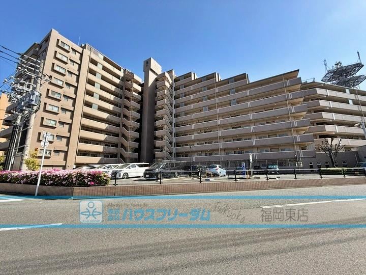 3LDK apartment in Higashi Ward, Fukuoka - Photo 1