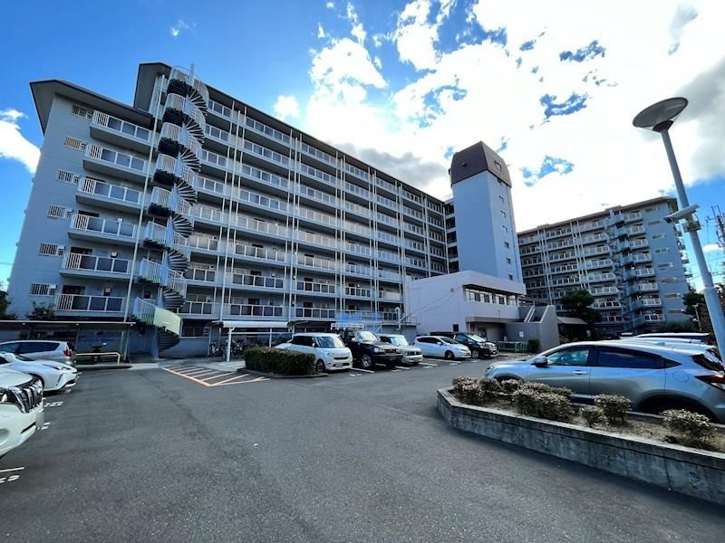 3LDK apartment in Ibaraki, Osaka - Photo 1