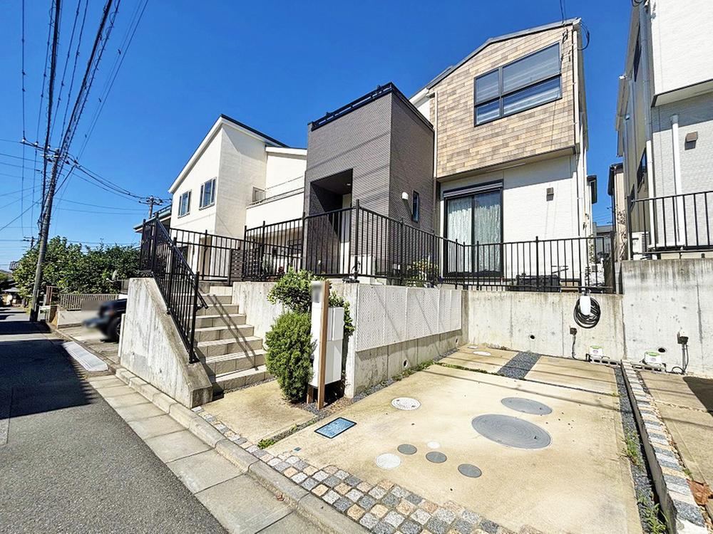 5LDK house in Ichikawa, Chiba - Photo 1
