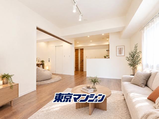 2LDK apartment in Bunkyo Ward, Tokyo - Photo 1