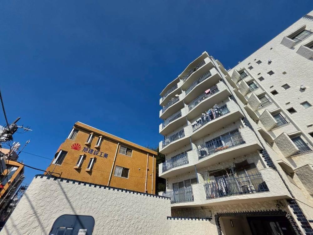1LDK apartment in Nakano Ward, Tokyo - Photo 1