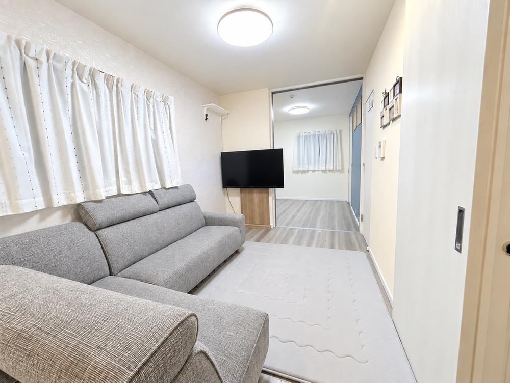 2LDK+S house in Yao, Osaka - Photo 1