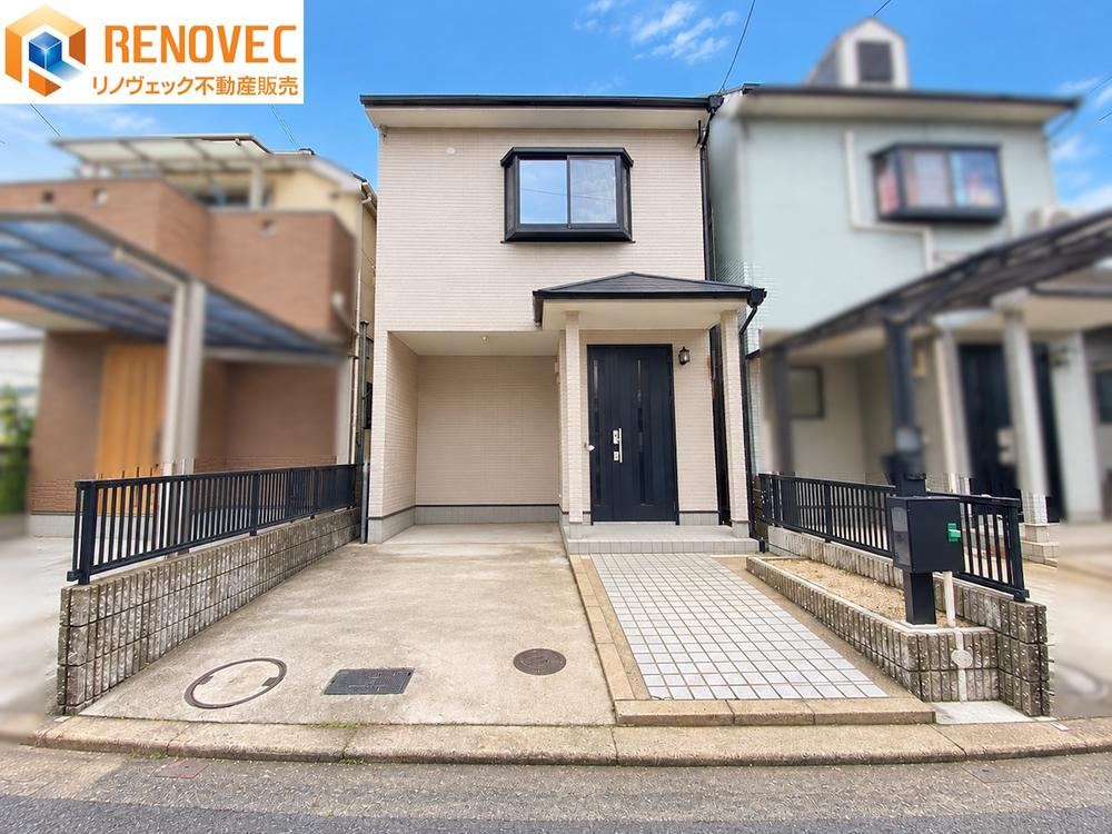 4LDK house in Naka Ward, Sakai, Osaka - Photo 1