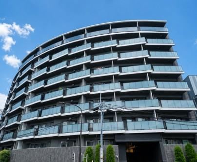 1LDK apartment in Shinjuku Ward, Tokyo - Photo 1