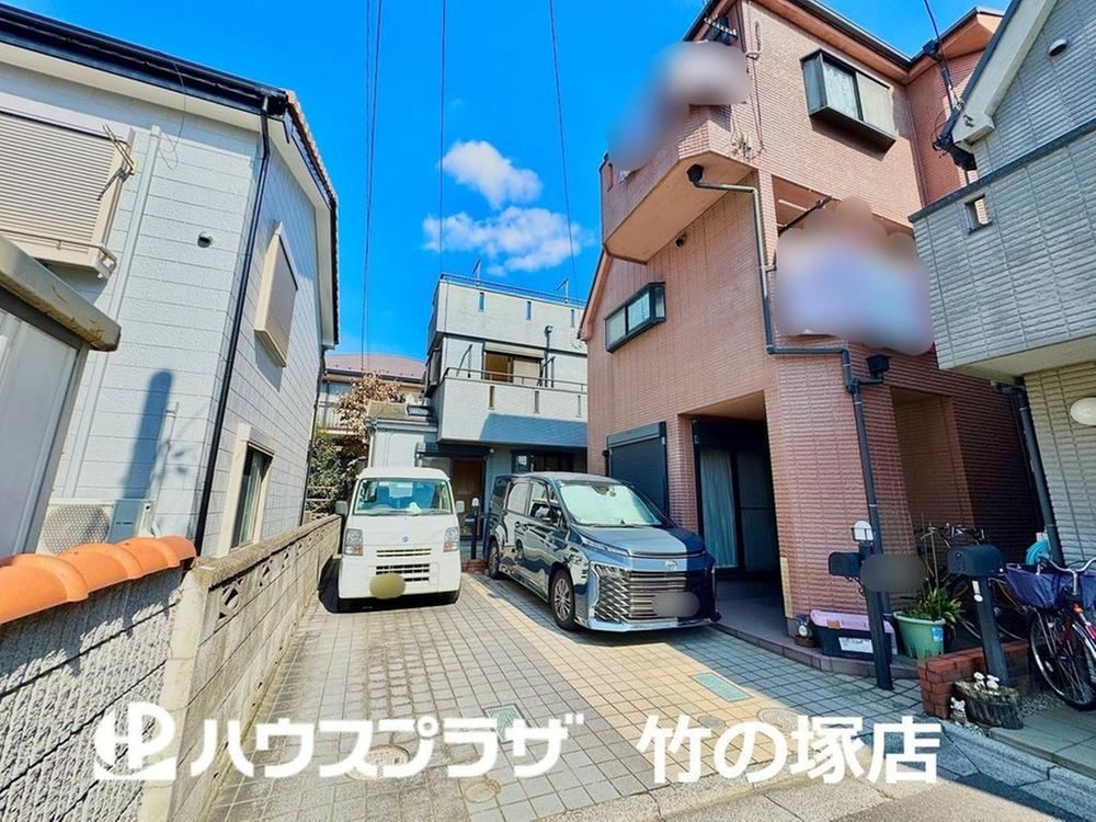4LDK house in Adachi Ward, Tokyo - Photo 1