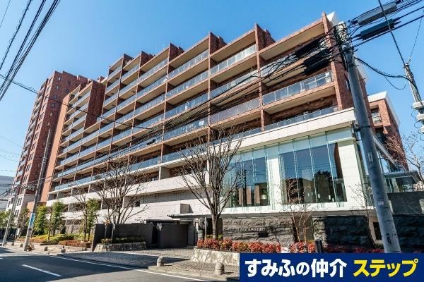 2LDK apartment in Toshima Ward, Tokyo - Photo 1