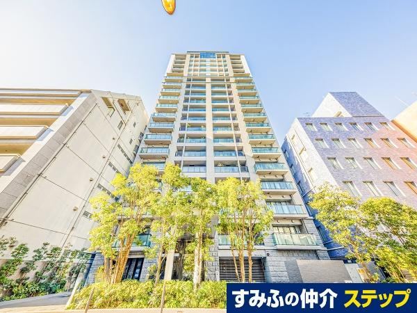 2LDK apartment in Chiyoda Ward, Tokyo - Photo 1