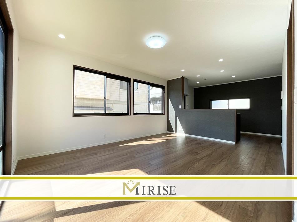 5LDK house in Fukuyama, Hiroshima - Photo 1