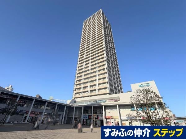 3LDK apartment in Chofu, Tokyo - Photo 1
