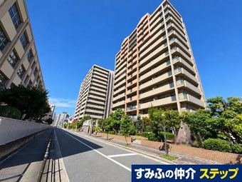 3LDK apartment in Suminoe Ward