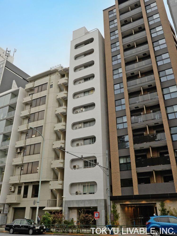 1LDK apartment in Shinjuku Ward, Tokyo - Photo 1