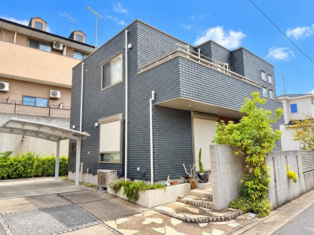 4LDK+S house in Higashi Ward, Fukuoka - Photo 1
