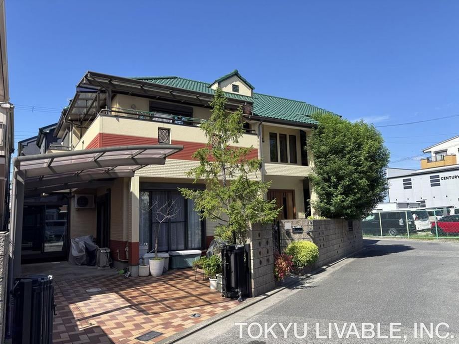 6LDK house in Naka Ward, Sakai, Osaka - Photo 1